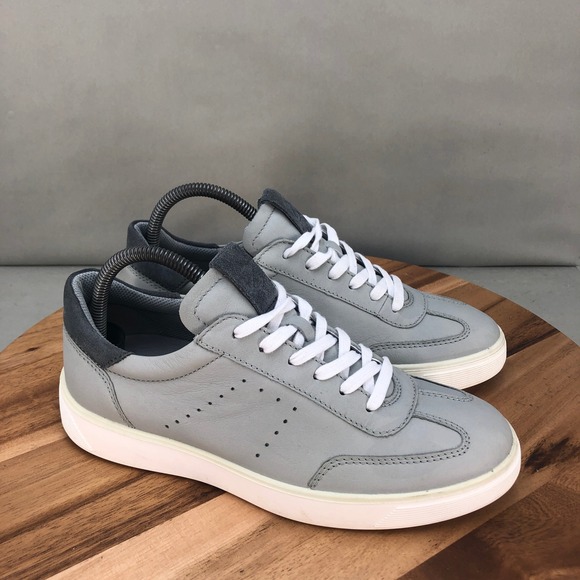 Ecco Street Tray Leather Gray Sneakers Womens Size 39 / 8.5 Lace Up Casual Shoes - Picture 1 of 8